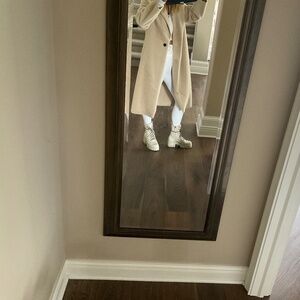 Magaschoni long cream faux fur coat size medium